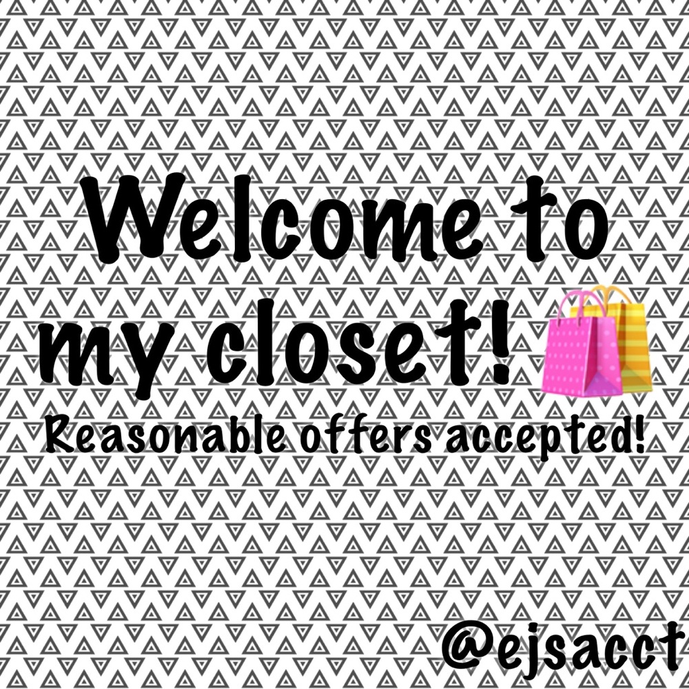 Ethan’s closet! 🛍🛒